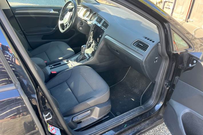 Sort VW Golf VII fra 2018