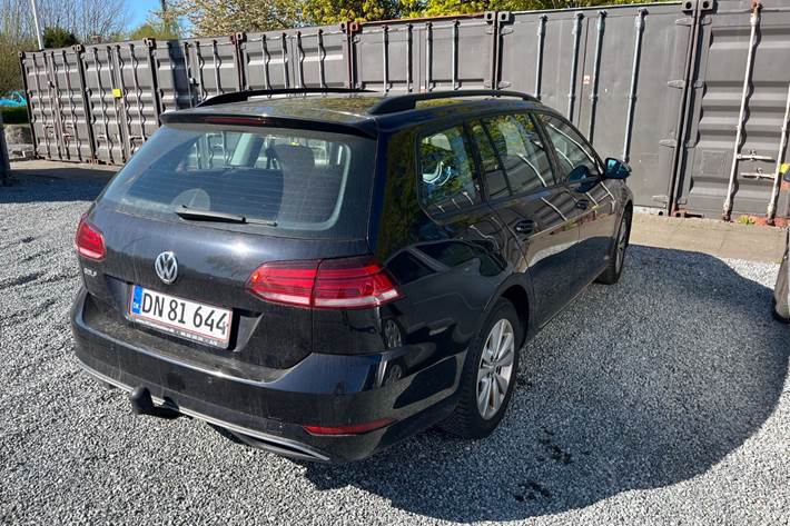 Sort VW Golf VII fra 2018