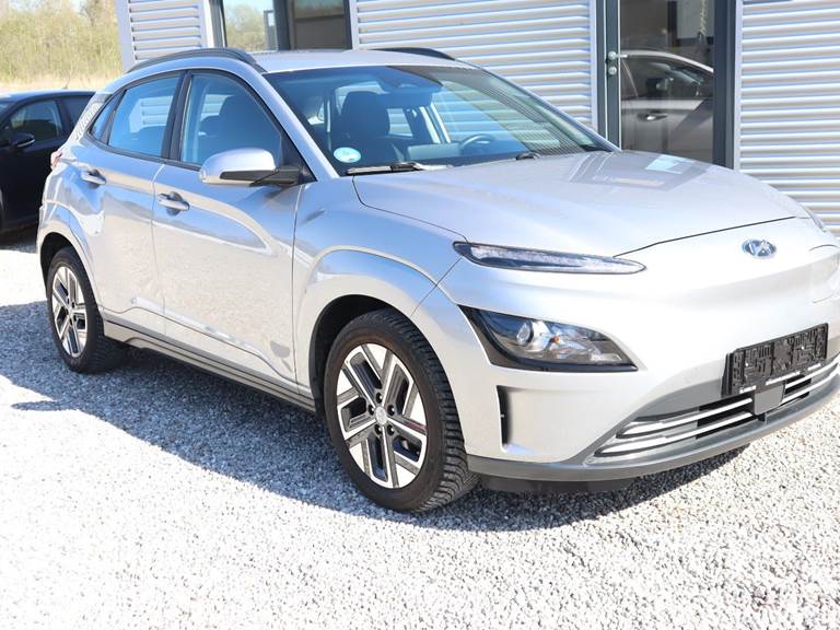 Hyundai Kona 64 EV Trend