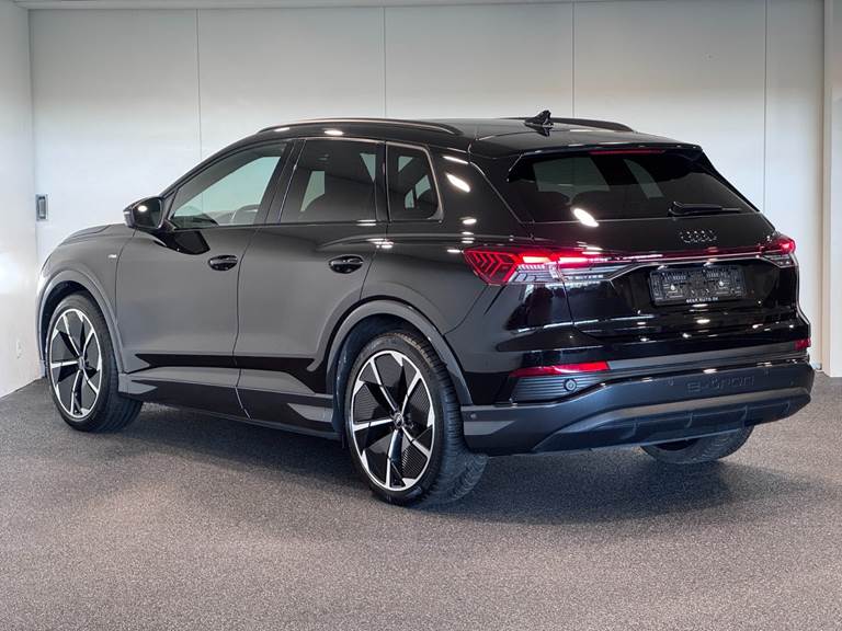 Audi Q4 e-tron 40 S-line