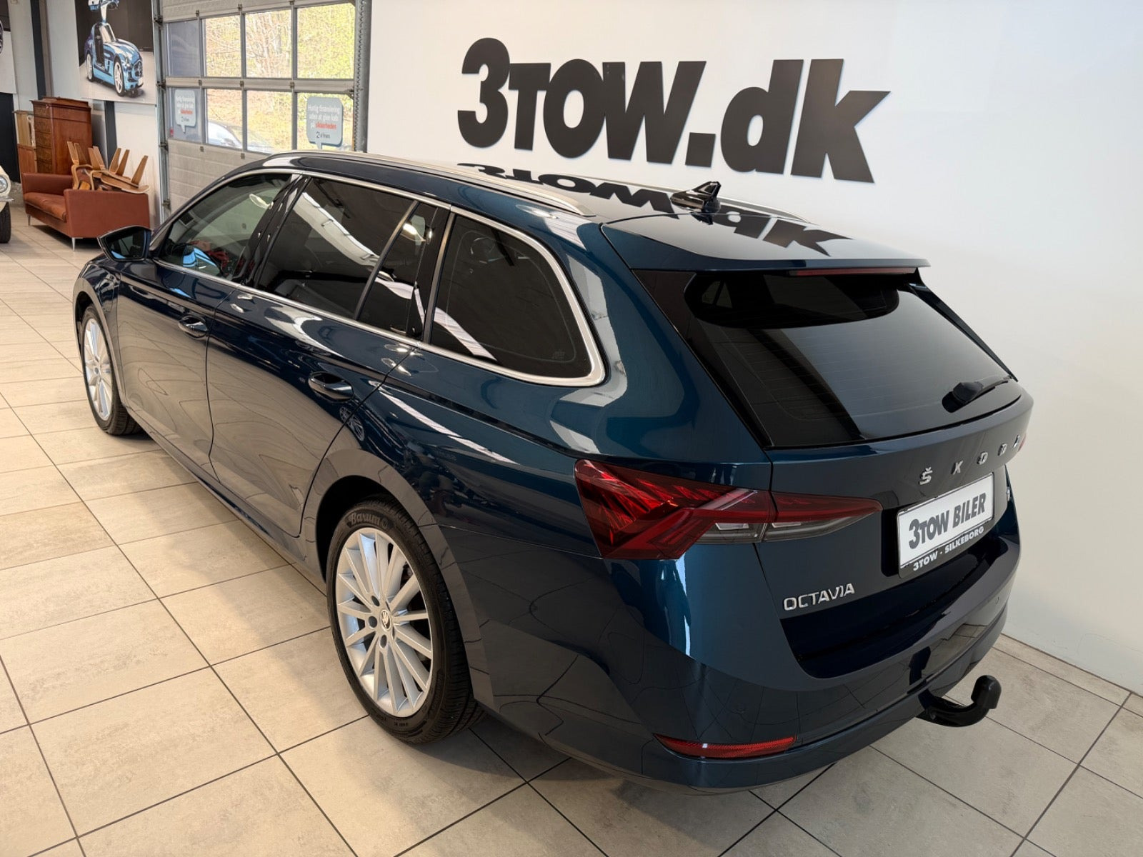 Blå Skoda Octavia fra 2021