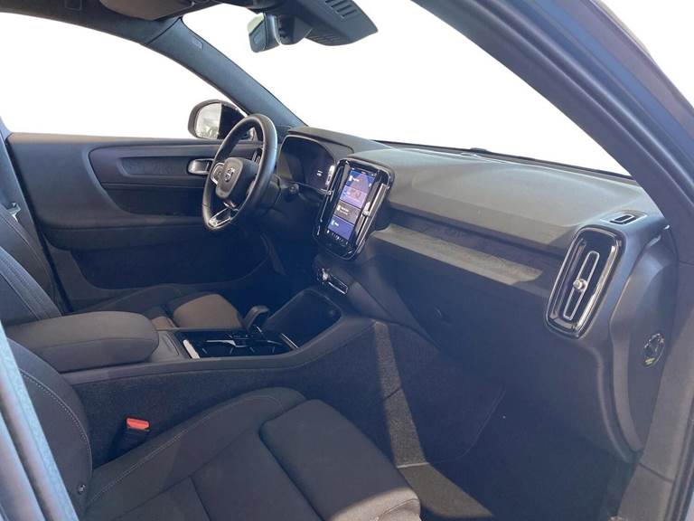 Volvo XC40 Recharge Twin Ultimate AWD 408HK 5d Aut.