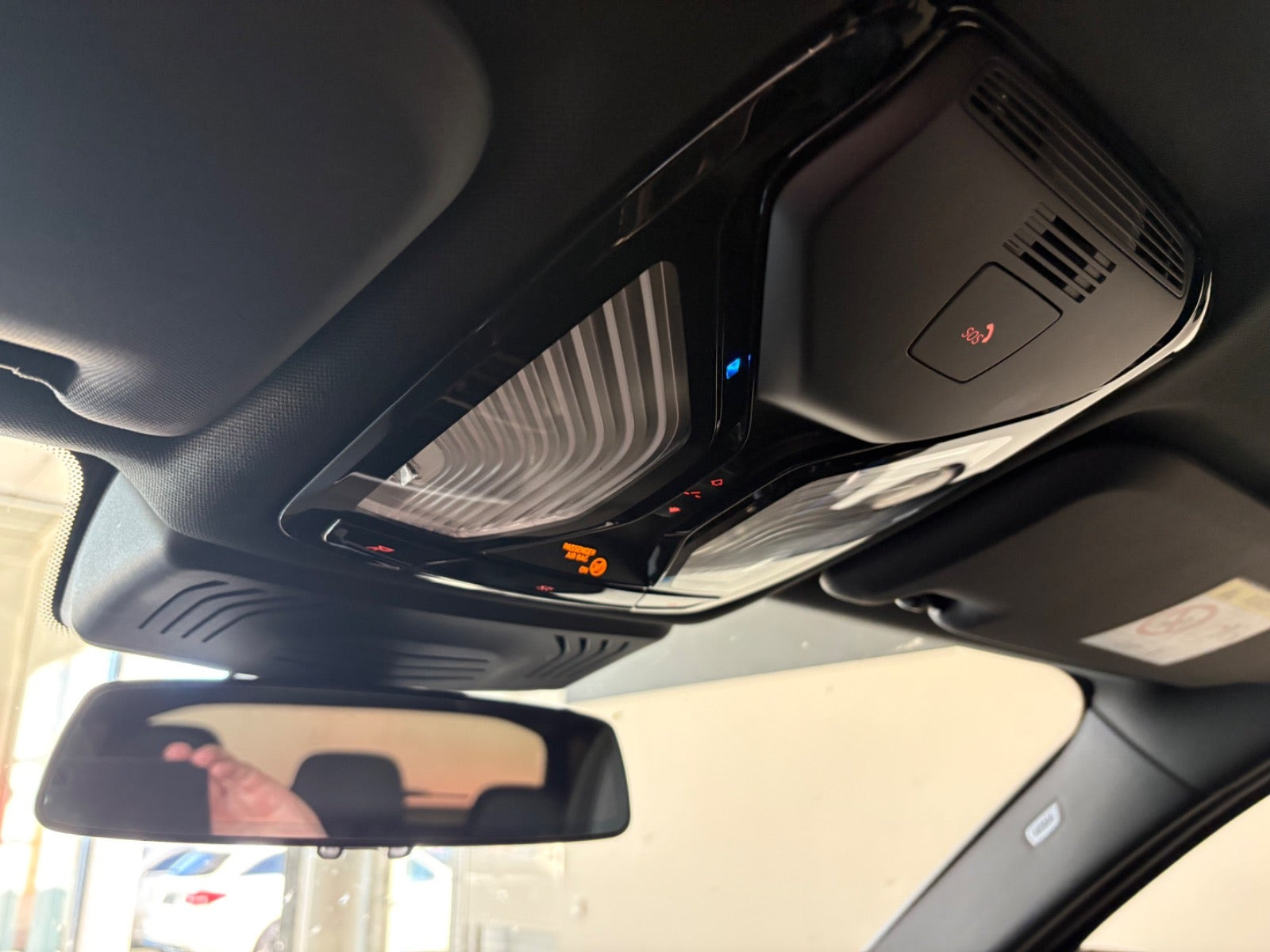 Blå BMW iX3 fra 2023