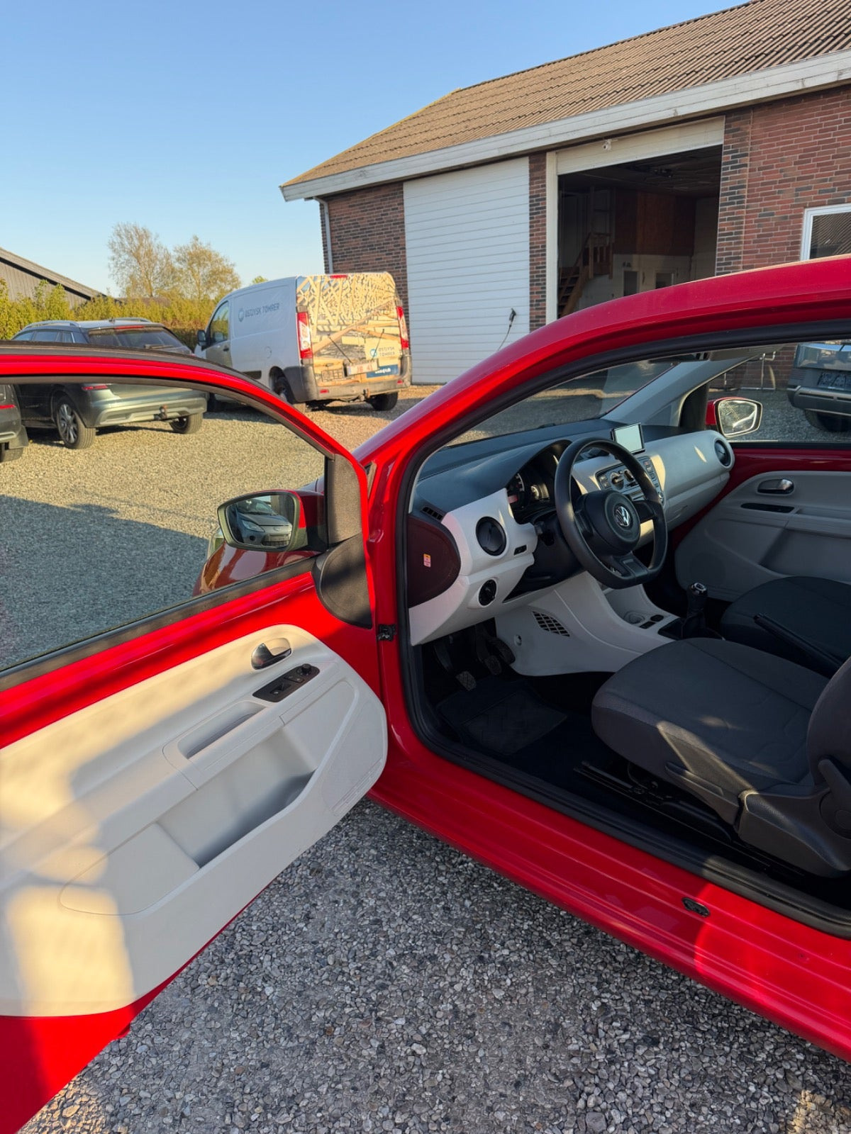 Rød VW UP! fra 2013