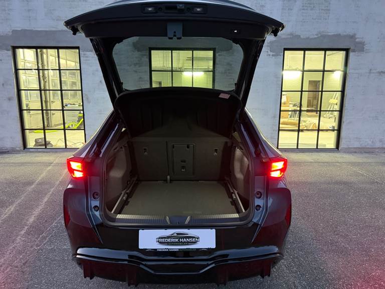 Cupra Tavascan 77 VZ Adrenaline