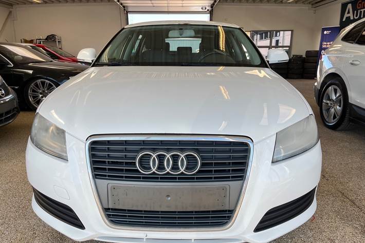 Hvid Audi A3 fra 2009
