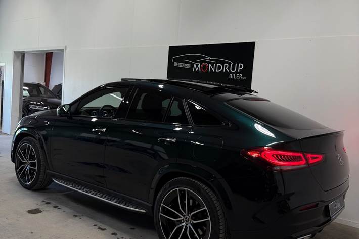 Grøn Mercedes GLE350 e fra 2021
