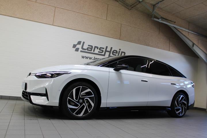 Hvid VW ID.7 fra 2025
