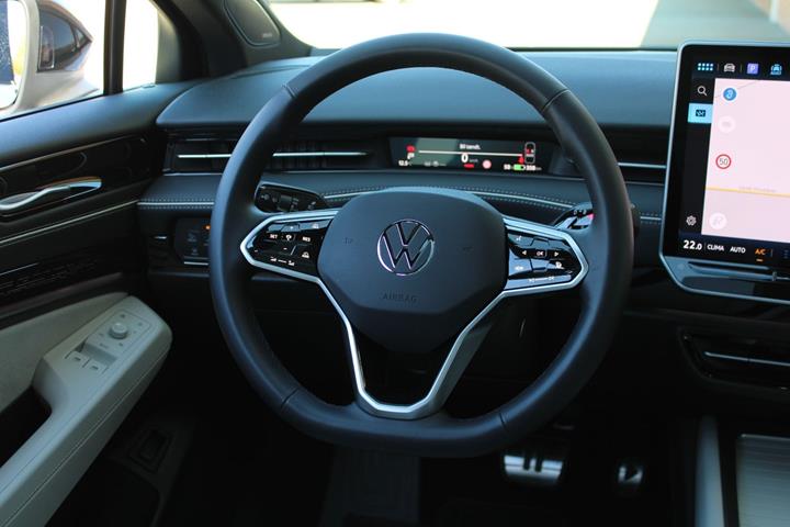 Hvid VW ID.7 fra 2025