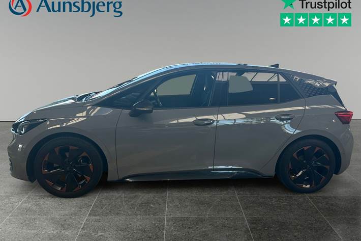 Grå Cupra Born fra 2022