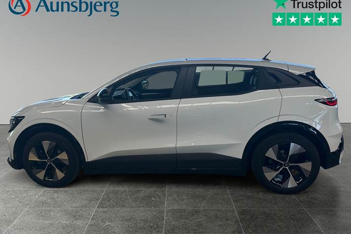 Hvid Renault Megane E-Tech fra 2023