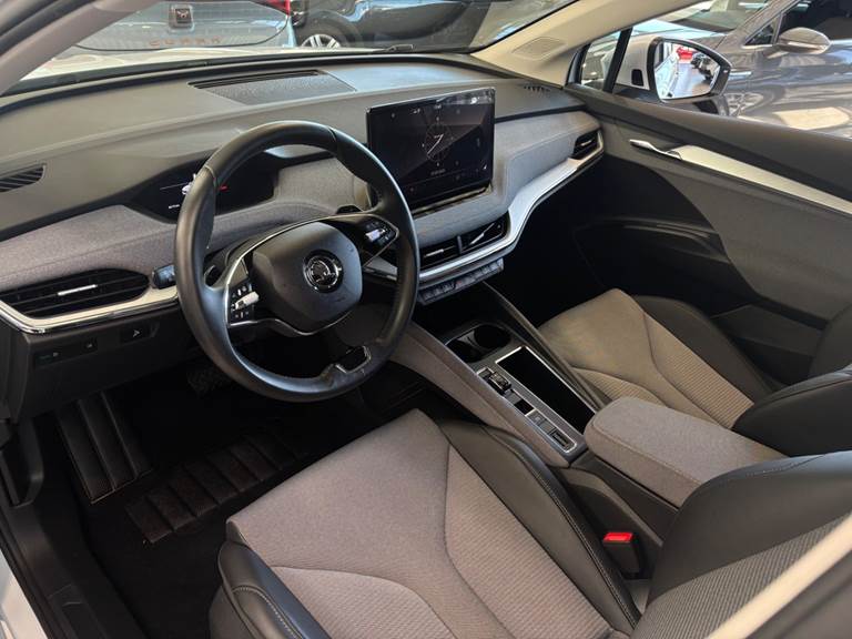Skoda Enyaq 50 iV
