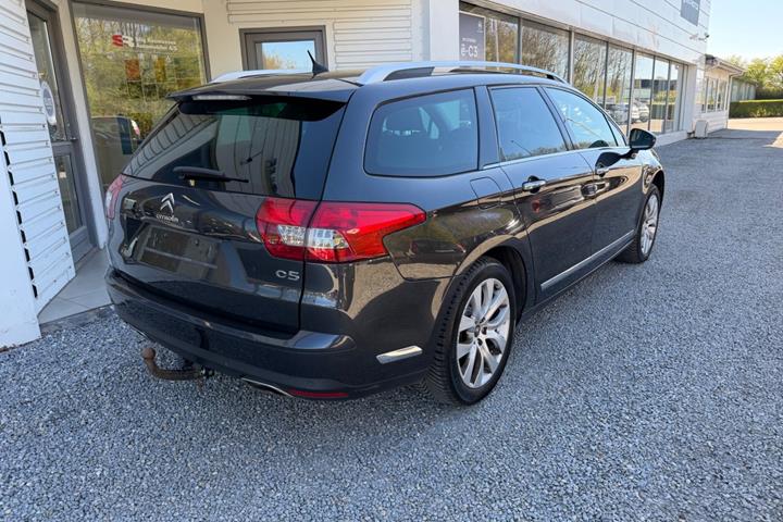Grå Citroën C5 fra 2013