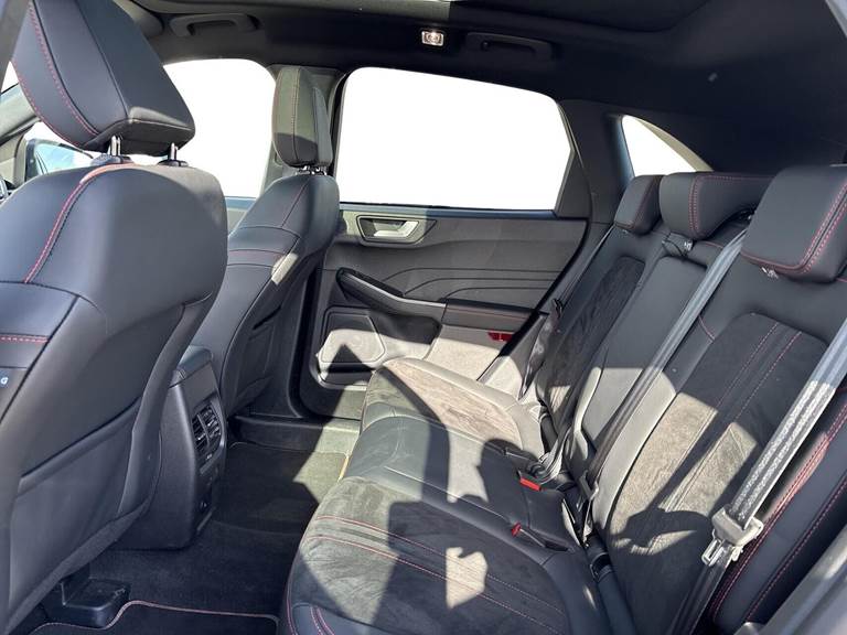 Ford Kuga 2,5 PHEV ST-Line X CVT