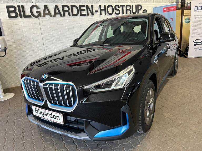 BMW iX1 xDrive30