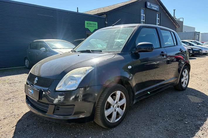 Sort Suzuki Swift fra 2008