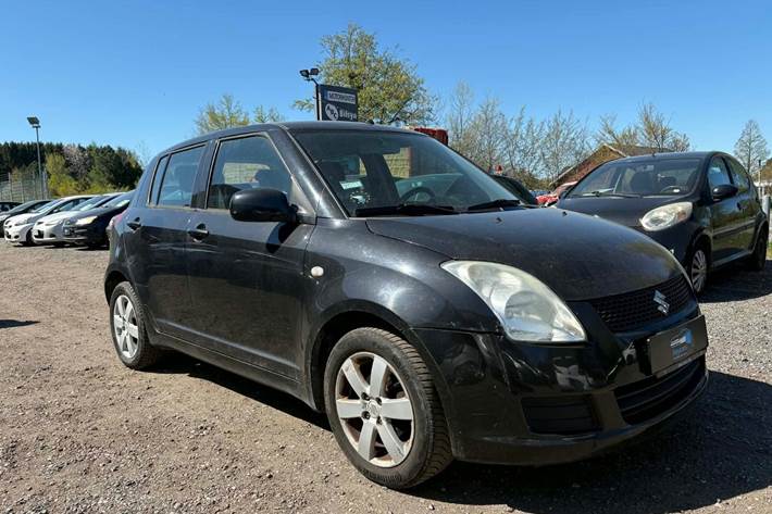 Sort Suzuki Swift fra 2008
