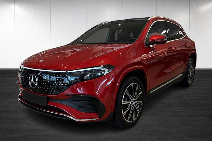 Rød Mercedes EQA250+ fra 2025