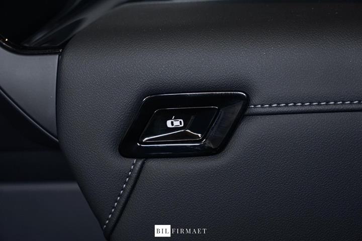 Sort BMW i7 fra 2024
