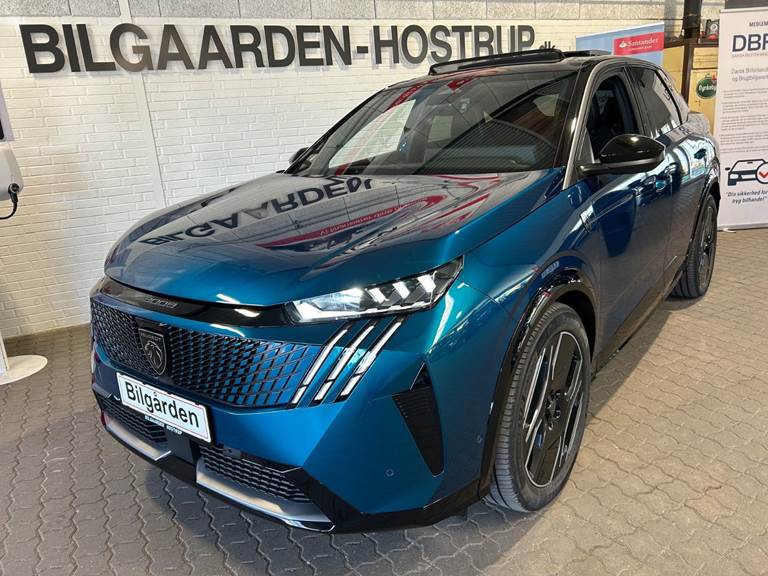 Peugeot e-3008 77 GT Pack AWD