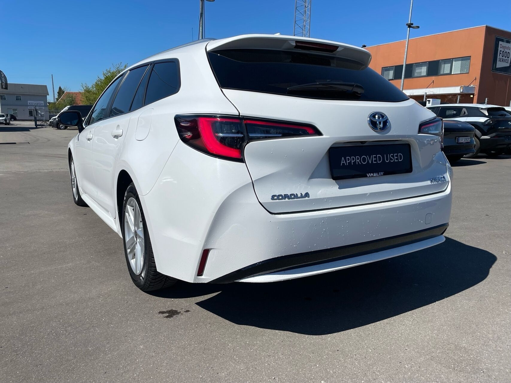 Hvid Toyota Corolla fra 2022
