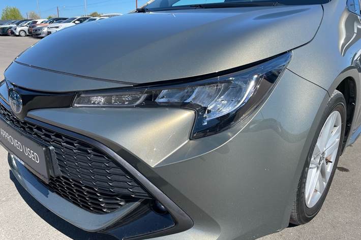 Bronze Toyota Corolla fra 2019