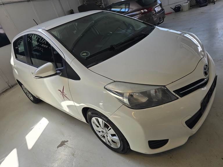 Toyota Yaris 1,4 D-4D T2 Van