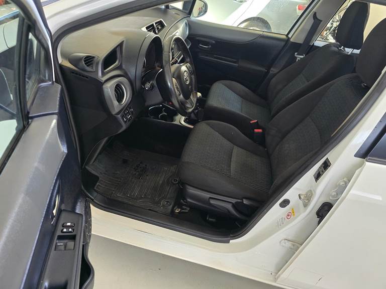 Toyota Yaris 1,4 D-4D T2 Van