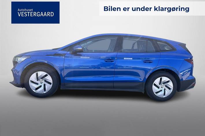 Blå Skoda Enyaq fra 2023