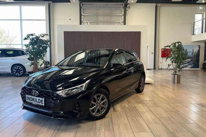 Sort Hyundai i20 fra 2023
