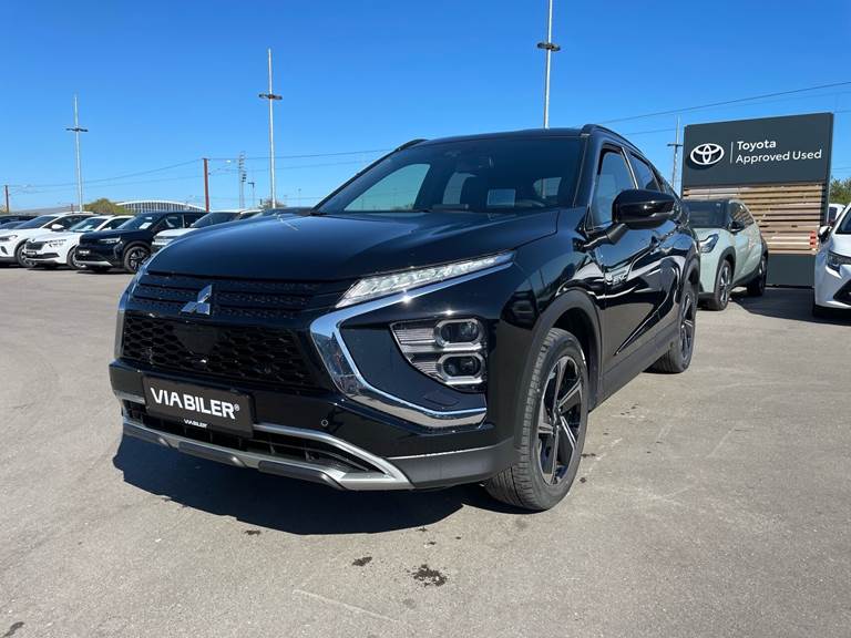 Mitsubishi Eclipse Cross 2,4 Plugin-hybrid Invite 4WD 188HK 5d Trinl. Gear
