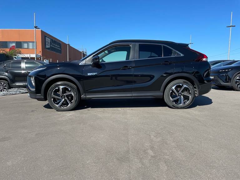 Mitsubishi Eclipse Cross 2,4 Plugin-hybrid Invite 4WD 188HK 5d Trinl. Gear