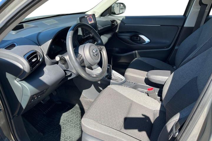 Bronze Toyota Yaris Cross fra 2022