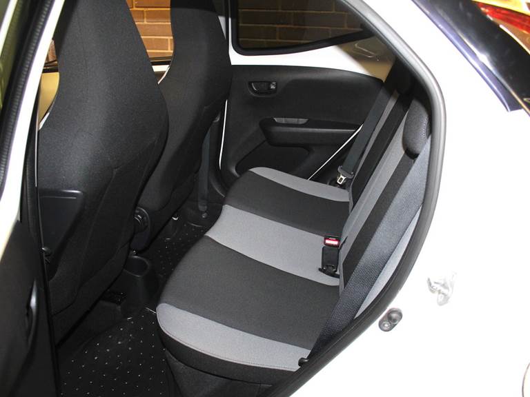 Toyota Aygo 1,0 VVT-i x-press