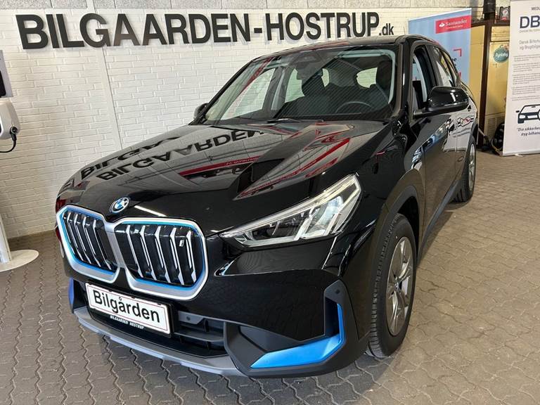 BMW iX1 xDrive30