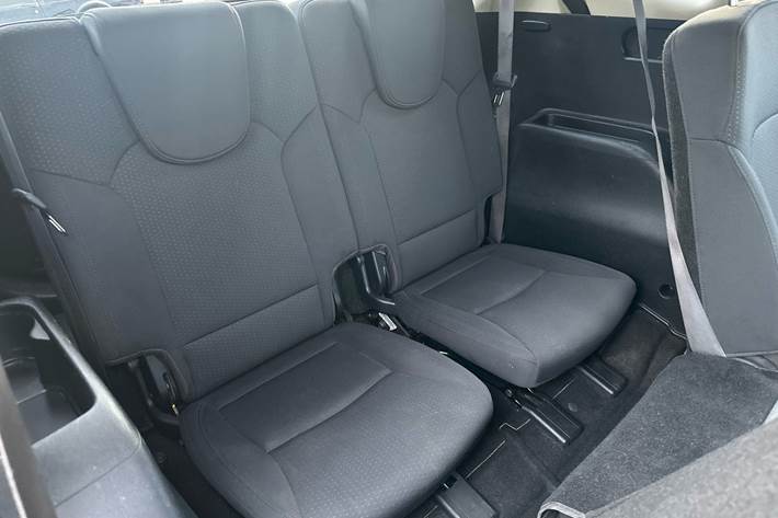 Sølv Kia Carens fra 2014