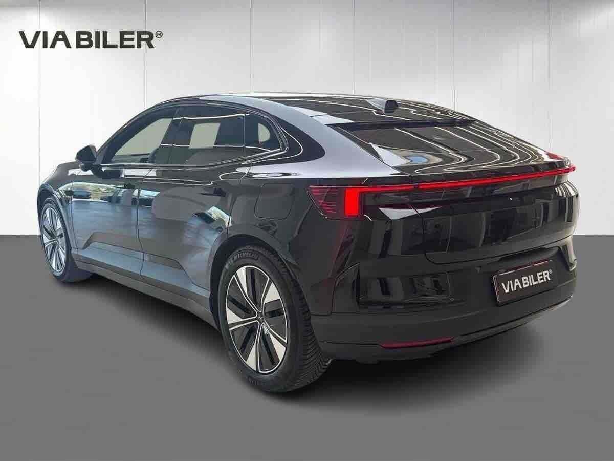 undefined Polestar 4 fra 2026