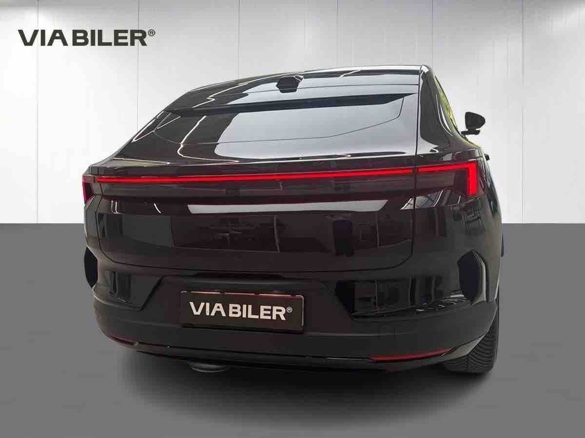 undefined Polestar 4 fra 2026 set udefra