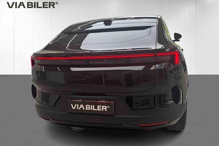 undefined Polestar 4 fra 2026 set udefra