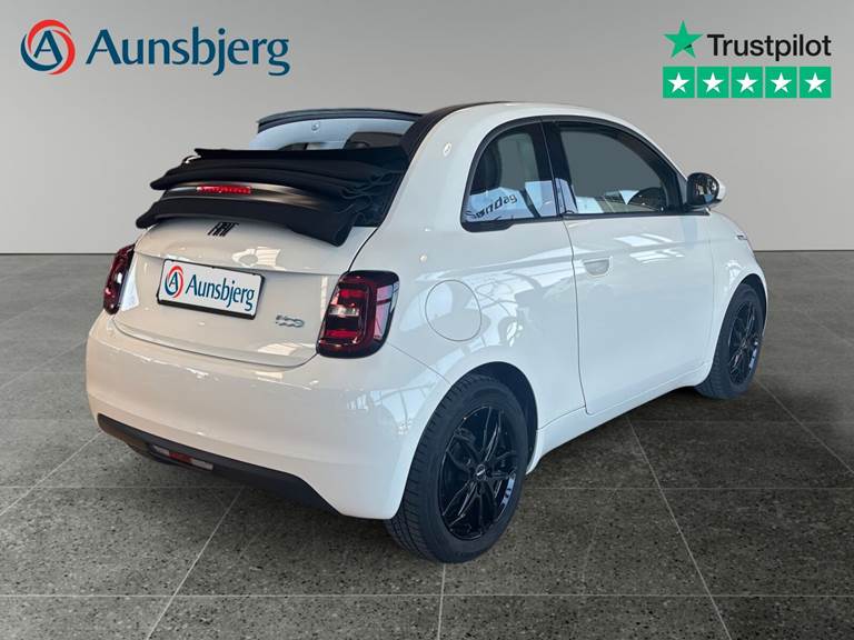 Fiat 500e 42 Icon Pack Cabrio