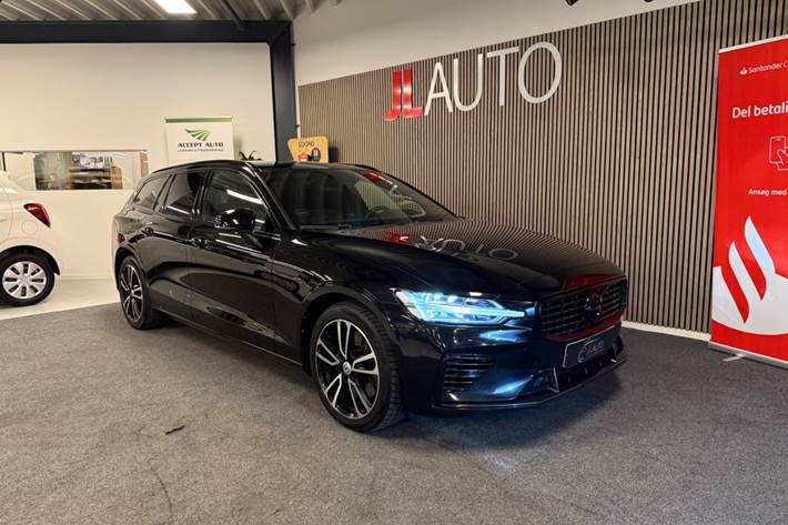 Sort Volvo V60 fra 2022
