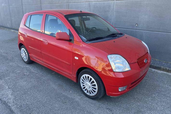 Rød Kia Picanto fra 2006