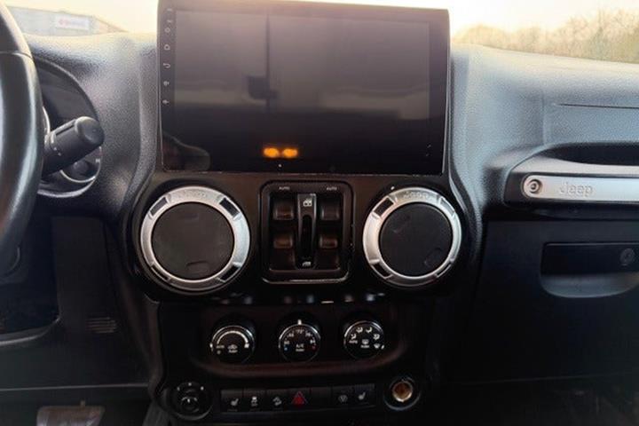 undefined Jeep Wrangler Unlimited fra 2017