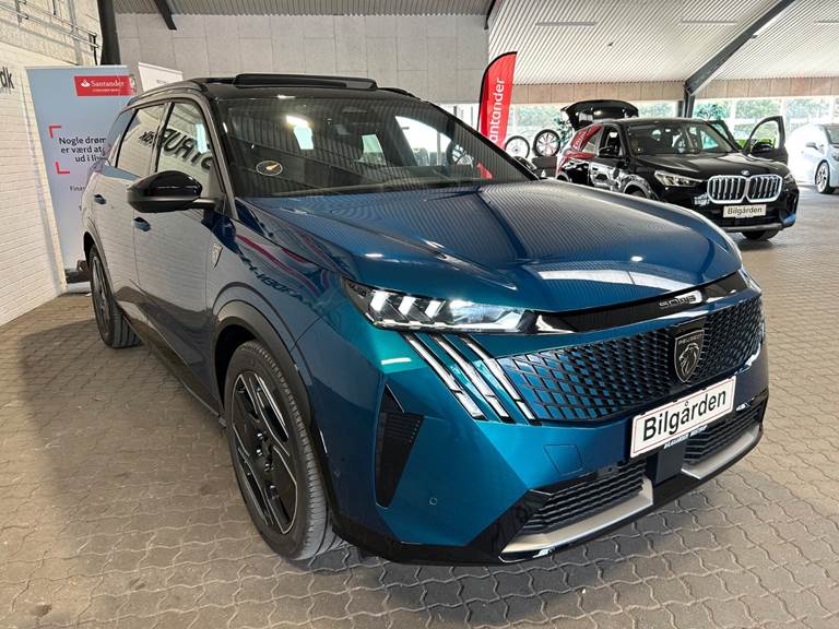 Peugeot e-5008 77 GT Pack AWD 7prs