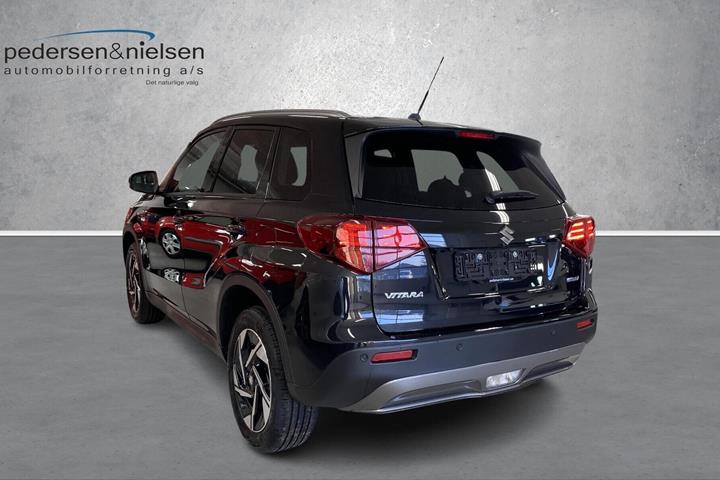Sort Suzuki Vitara fra 2024