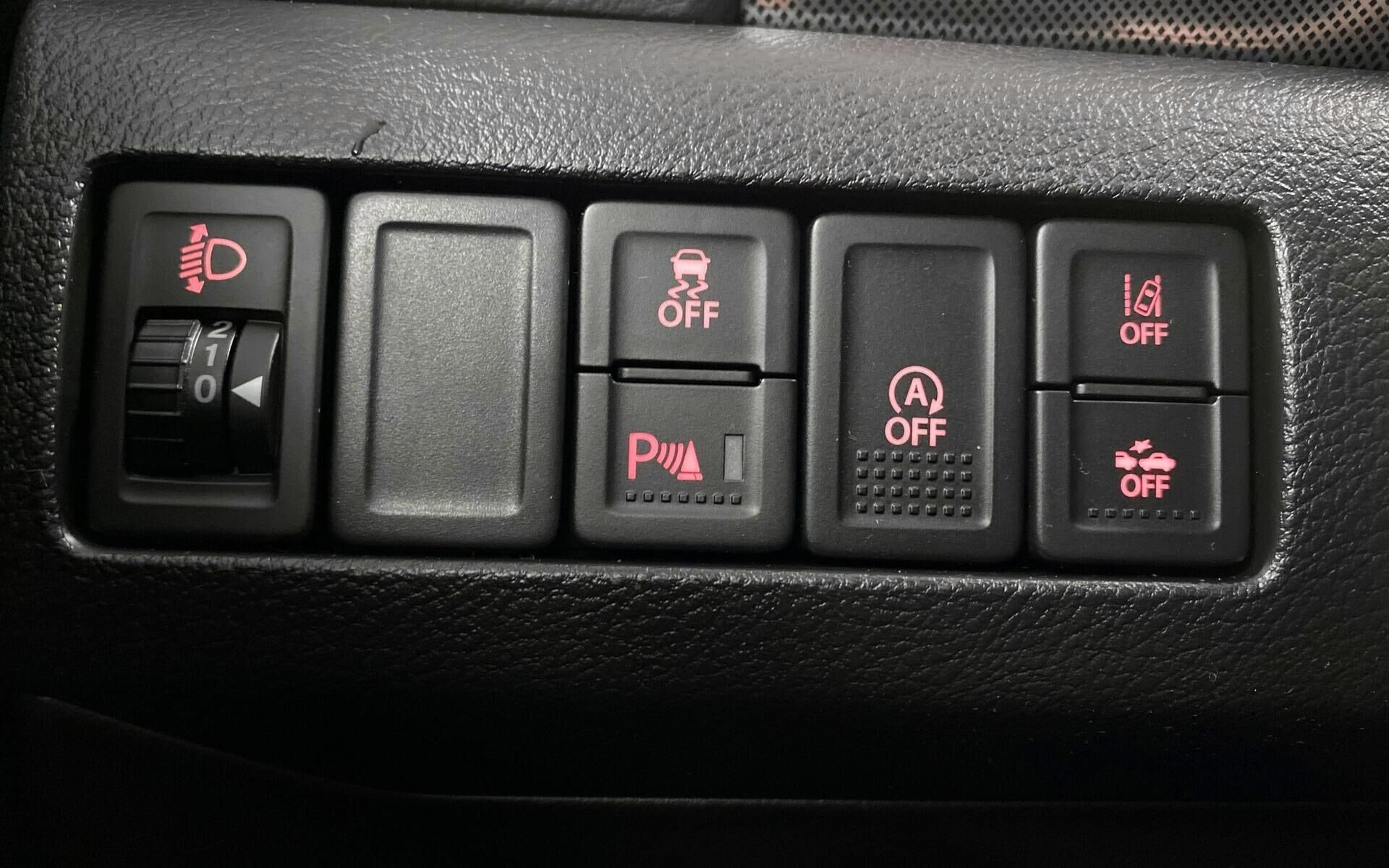Sort Suzuki Vitara fra 2024
