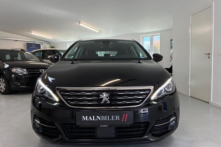 Sort Peugeot 308 fra 2018