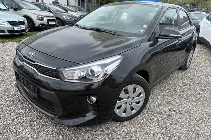 Sort Kia Rio fra 2017