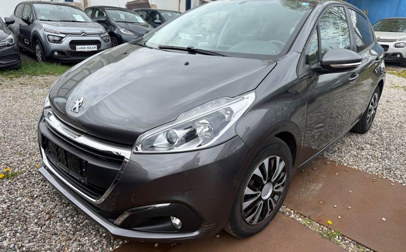 Peugeot 208 1,5 BlueHDi 100 Signature+