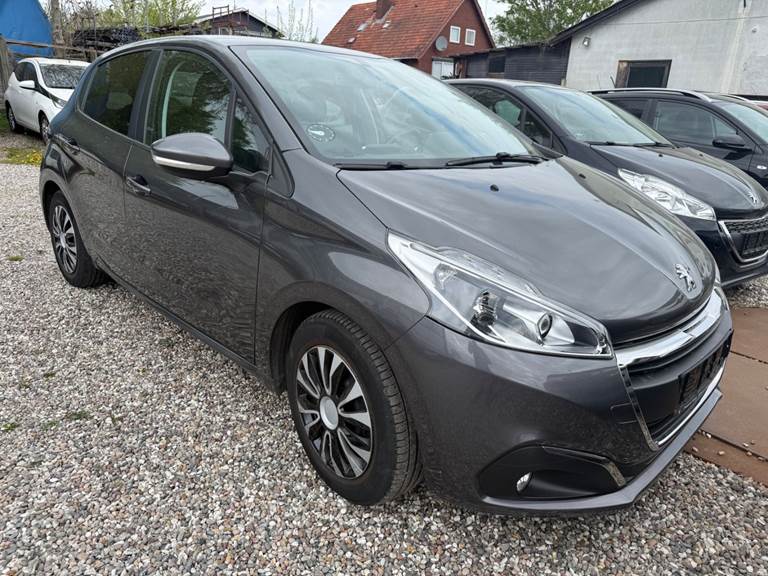 Peugeot 208 1,5 BlueHDi 100 Signature+